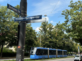 Photo T025: Munchen Tram near Freddie Mercury street, Germany